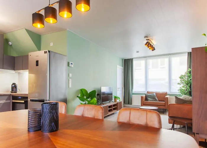 Tin Tin à La Near Ostende